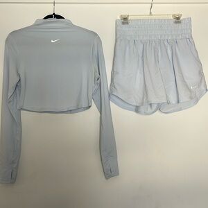 Nike Set (top and bottoms). Size L